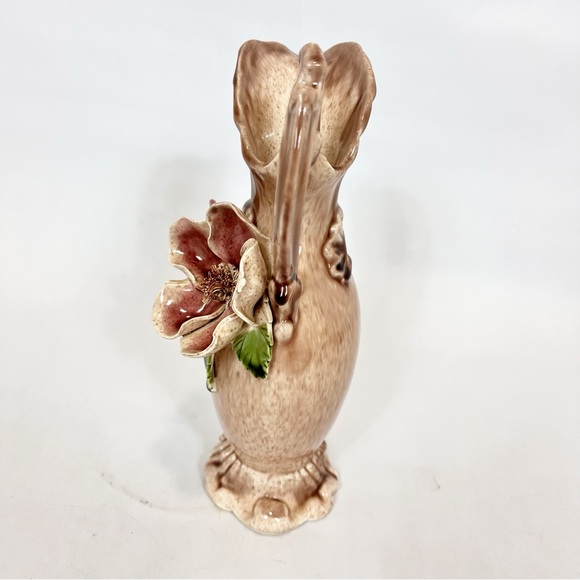 Vintage MCM Drip Glaze Vee Jackson Bud Vase With Hand applied Magnolia Flowers - Picture 2 of 6